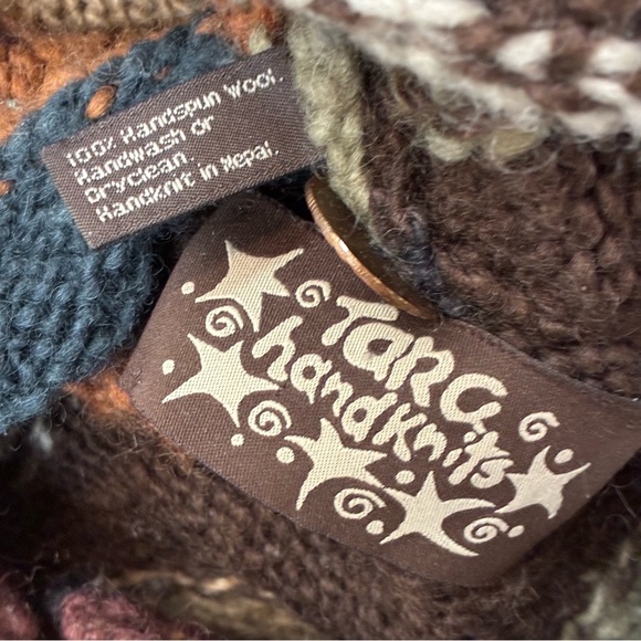 Tara Handknits Whimsical Wool Sweater One Size - Picture 5 of 5